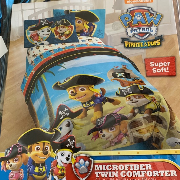 Paw patrol Comforter- TWIN - Picture 3 of 3